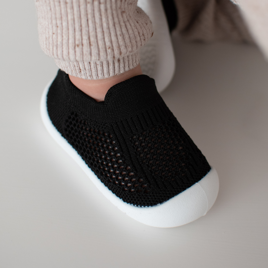 Slip-on Mesh Shoe - Black